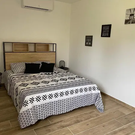 Holiday home Le Mont Marsis Gourdon-en-quercy